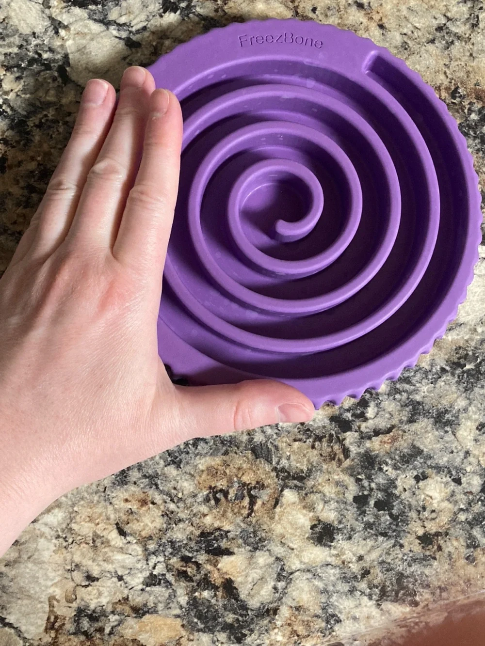 Freezbone dog lick Mat Purple Spiral